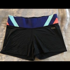 PINK VS Ultimate Yoga Short